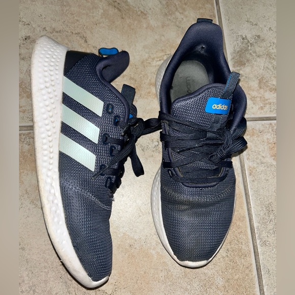 7.5 pre loved Adidas Puremotion Lifestyle Navy Women’s Sneakers - Picture 2 of 10